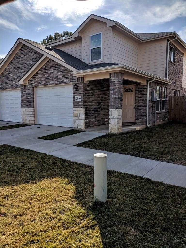 2340 Kingsway Drive Arlington TX 76012
