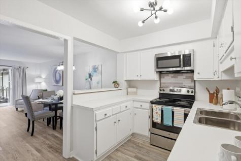 5323 Fleetwood Oaks Avenue Dallas TX 75235
