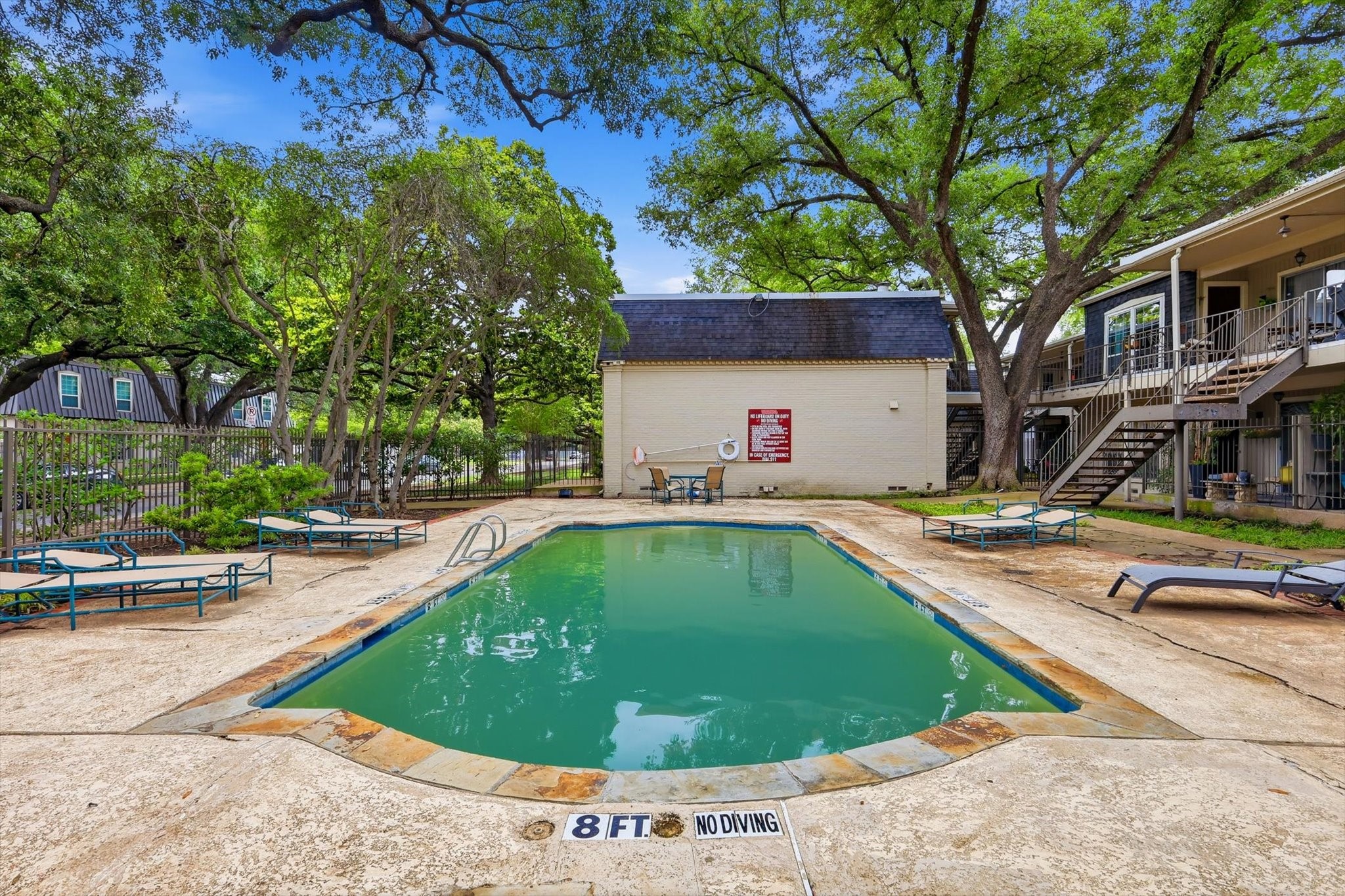 5323 Fleetwood Oaks Avenue Dallas TX 75235
