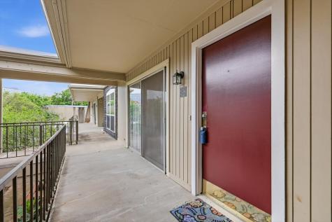 5323 Fleetwood Oaks Avenue Dallas TX 75235