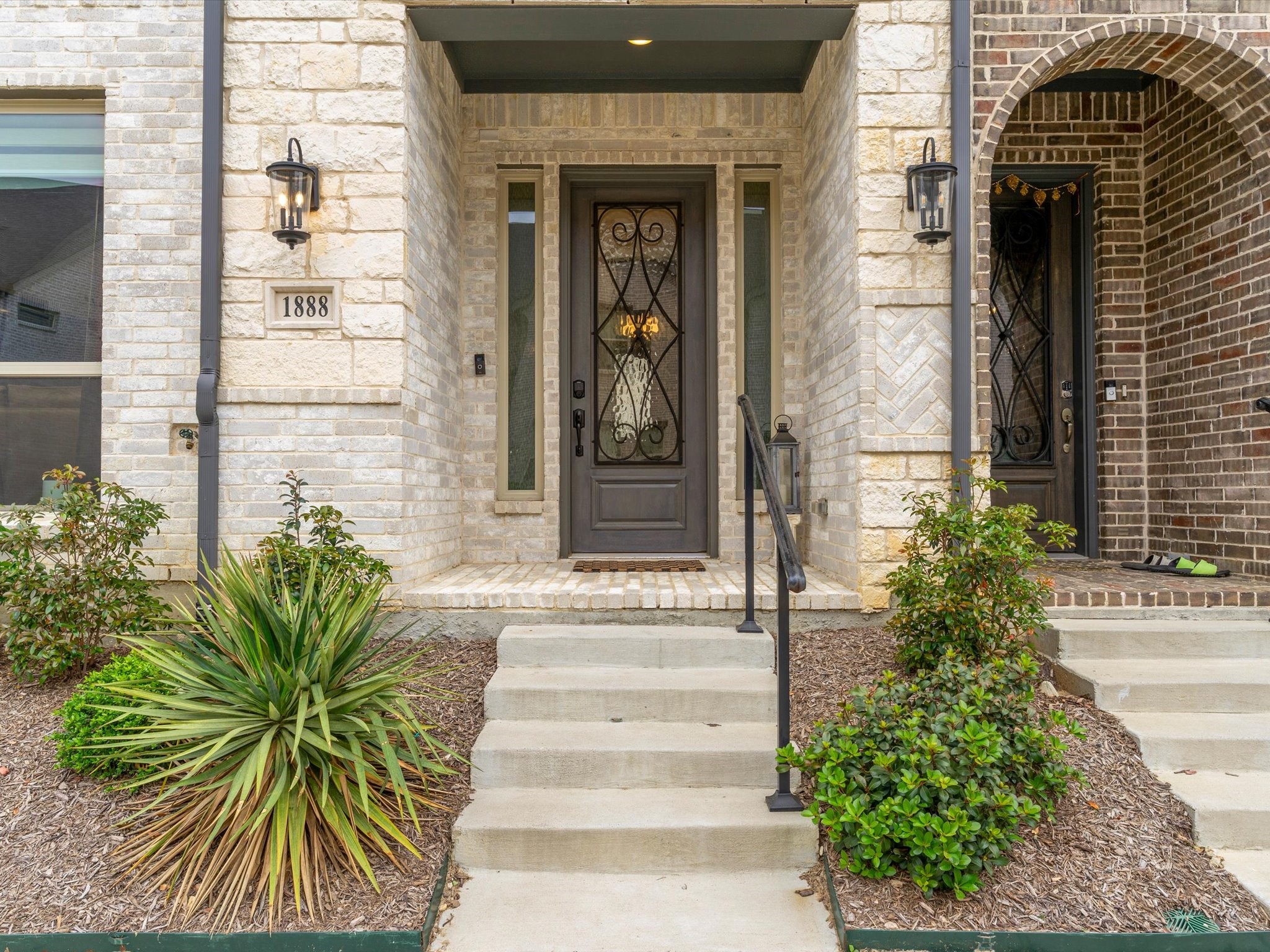 1888 Melinda Lane Farmers Branch TX 75234