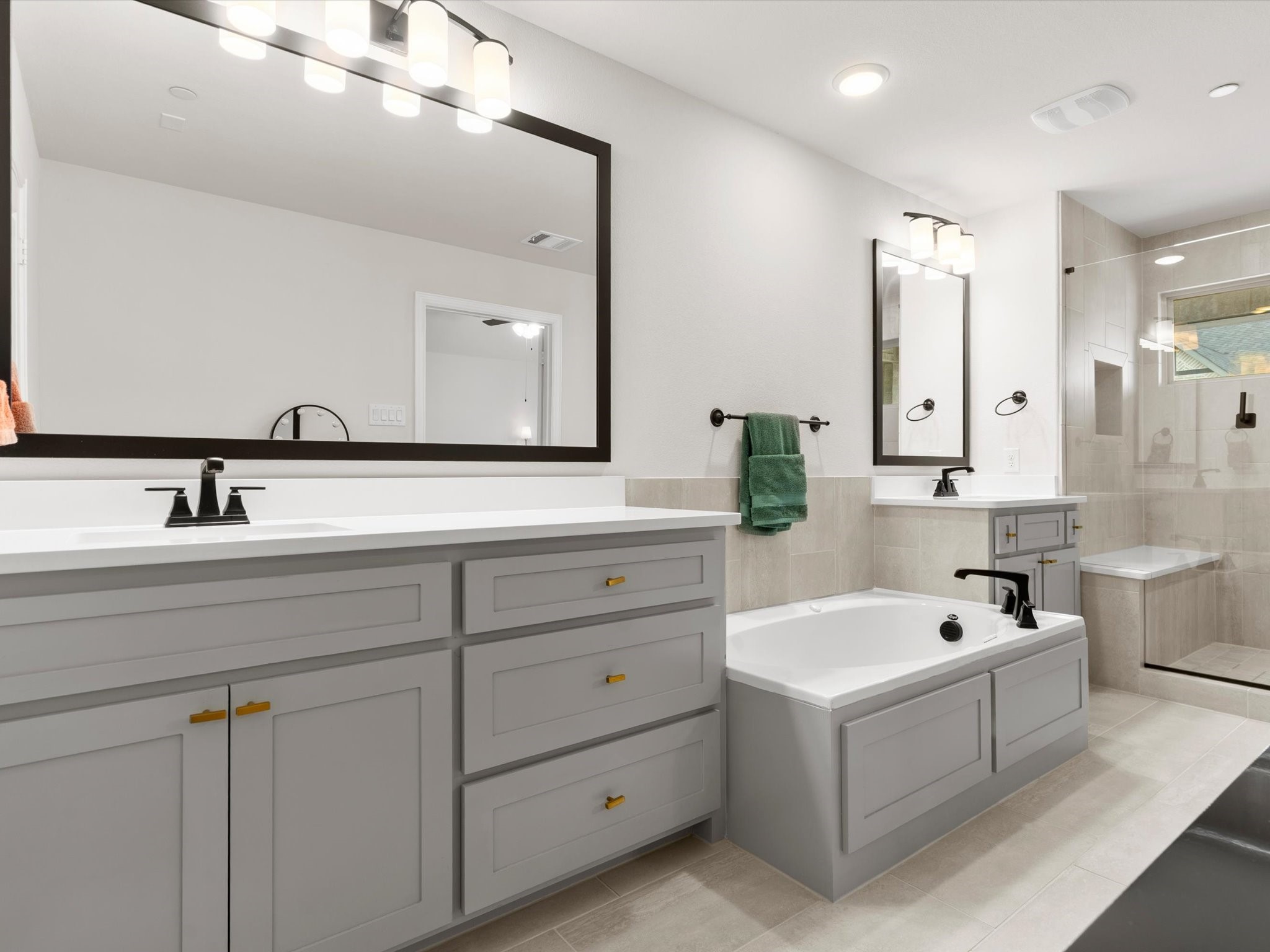 1888 Melinda Lane Farmers Branch TX 75234