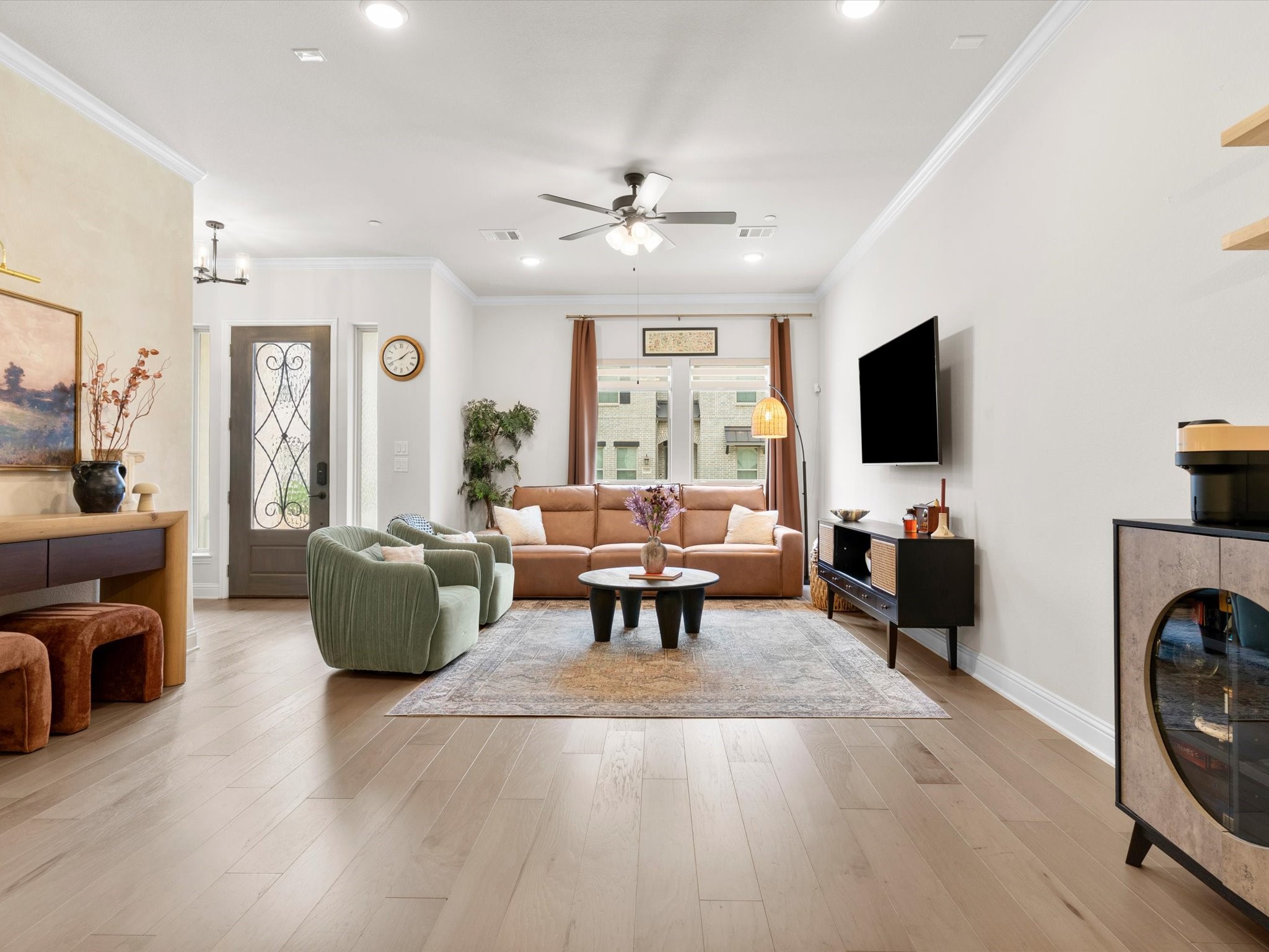 1888 Melinda Lane Farmers Branch TX 75234