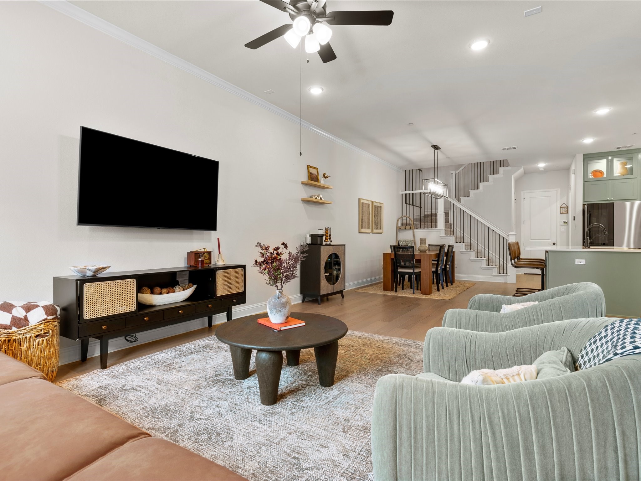 1888 Melinda Lane Farmers Branch TX 75234
