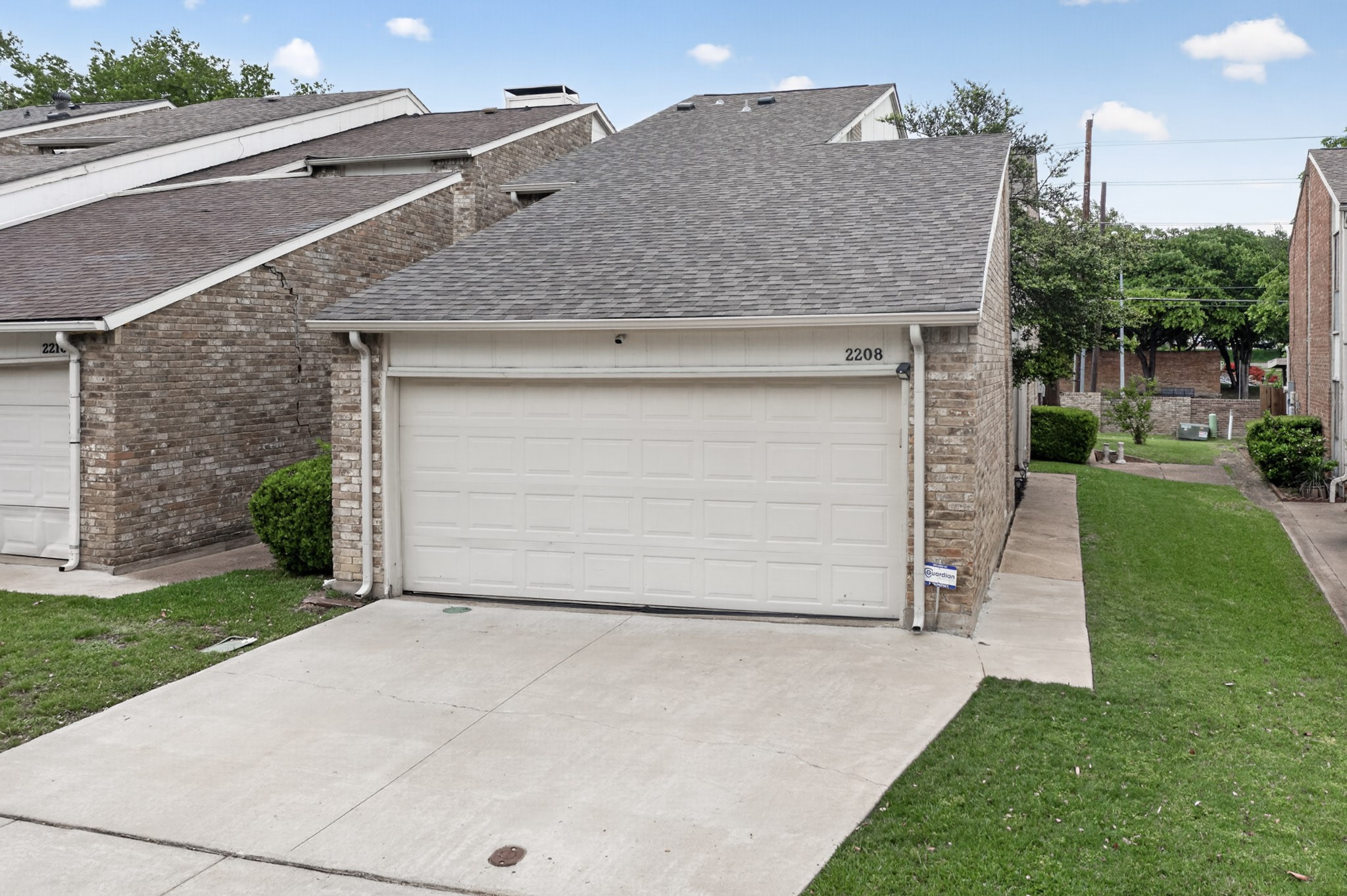 2208 Salem Drive Carrollton TX 75006