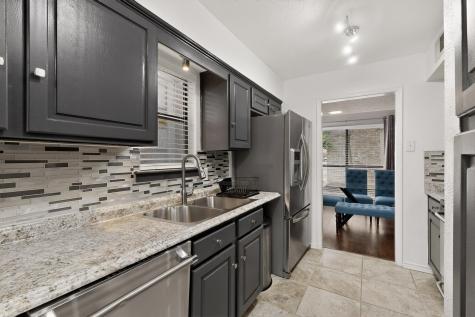2208 Salem Drive Carrollton TX 75006