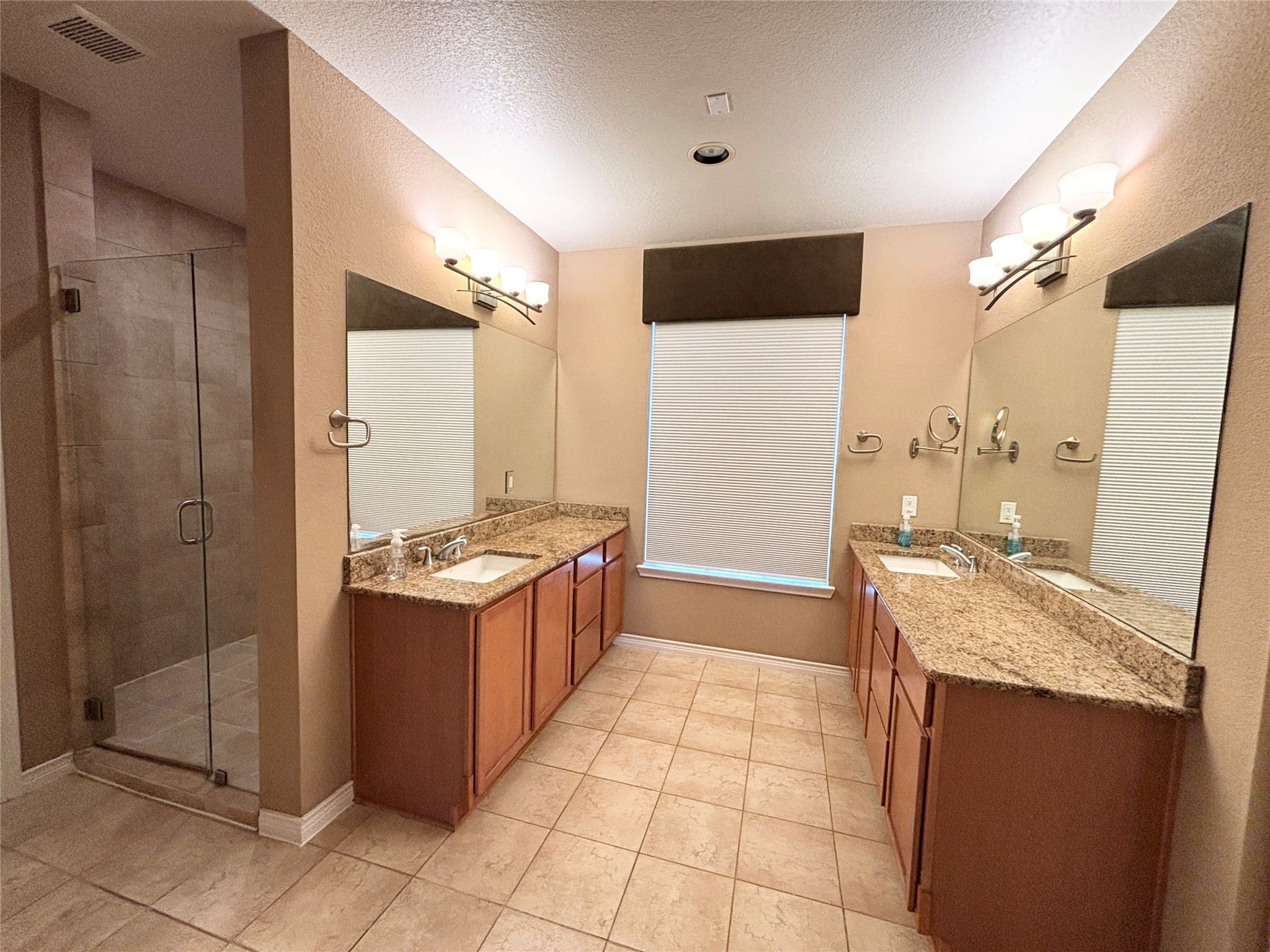 2016 Azure Pointe Richardson TX 75080
