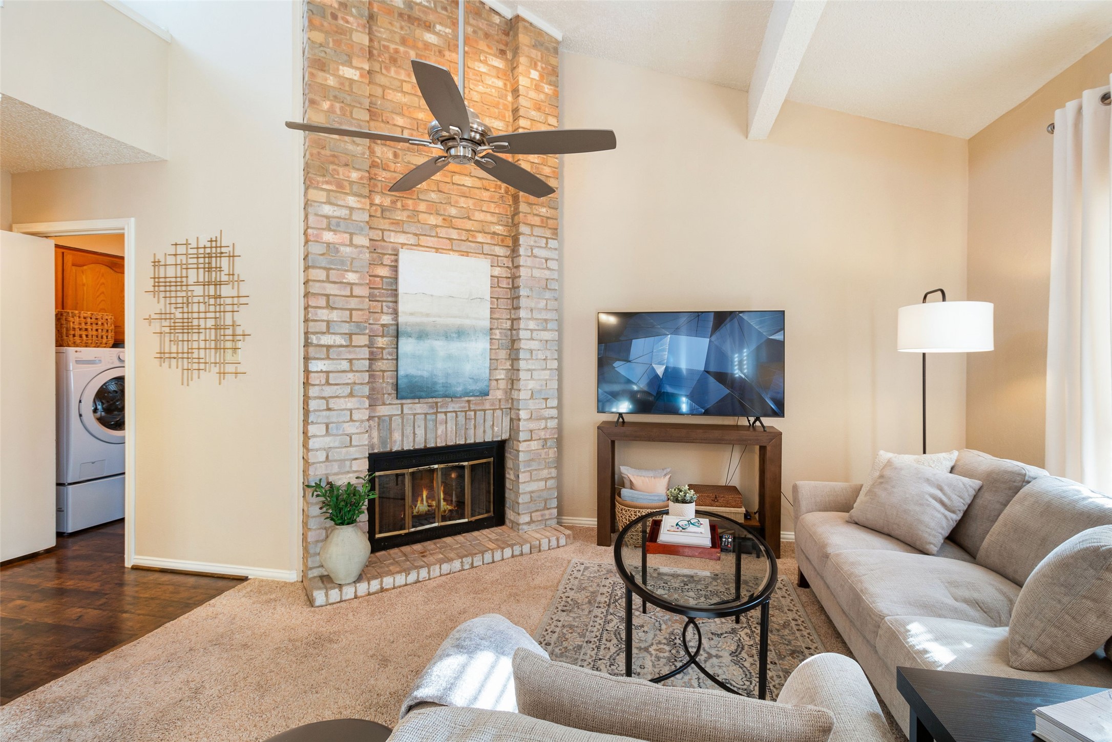 17490 Meandering Way Dallas TX 75252