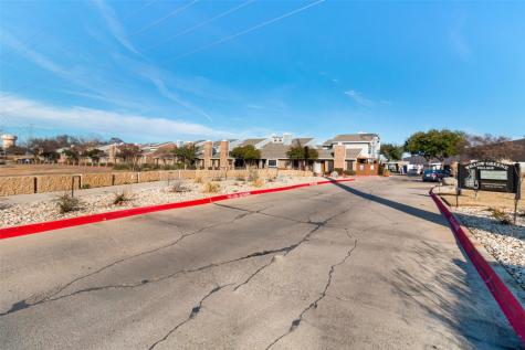 17490 Meandering Way Dallas TX 75252