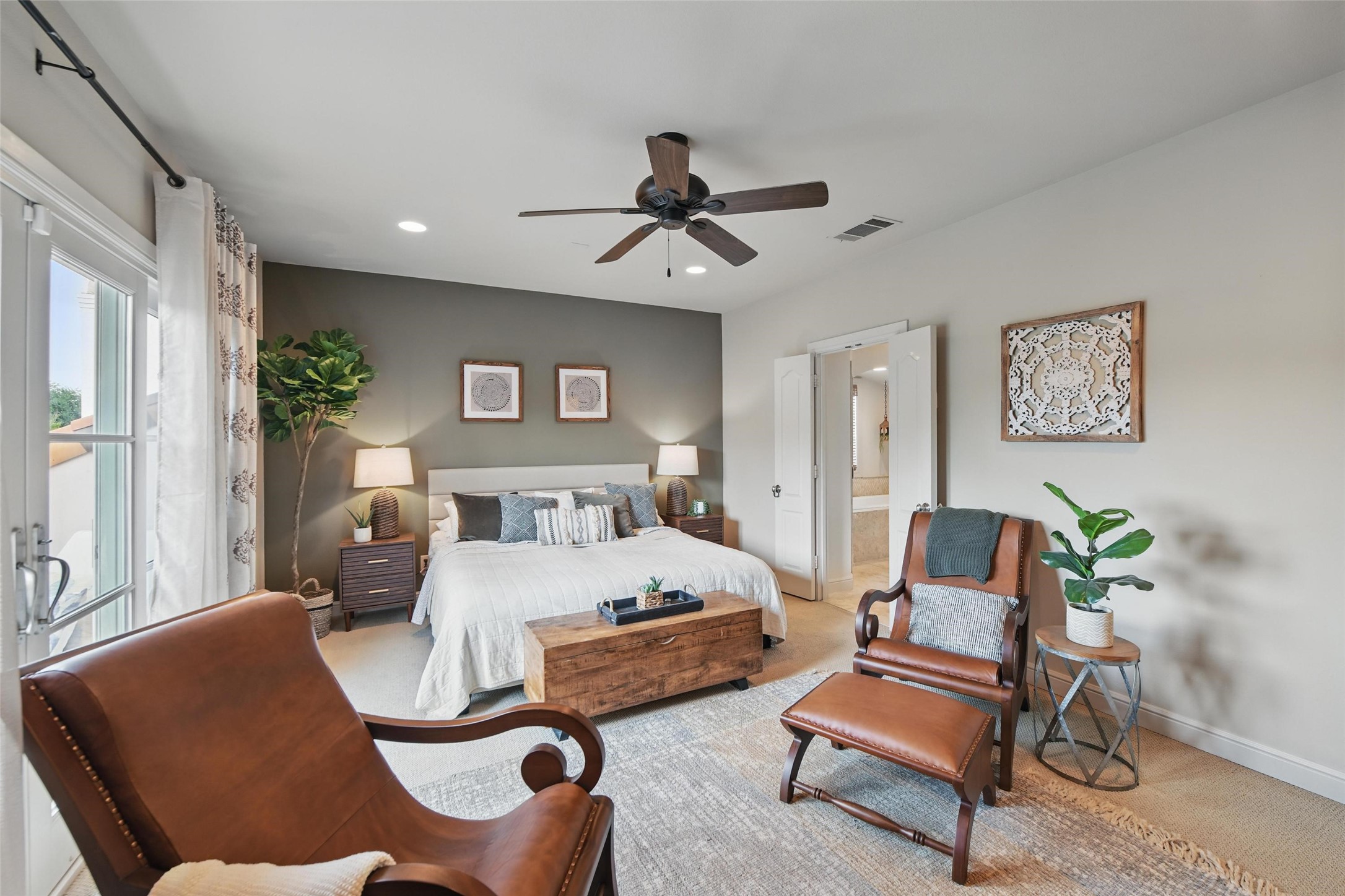 261 Casa Blanca Avenue Fort Worth TX 76107