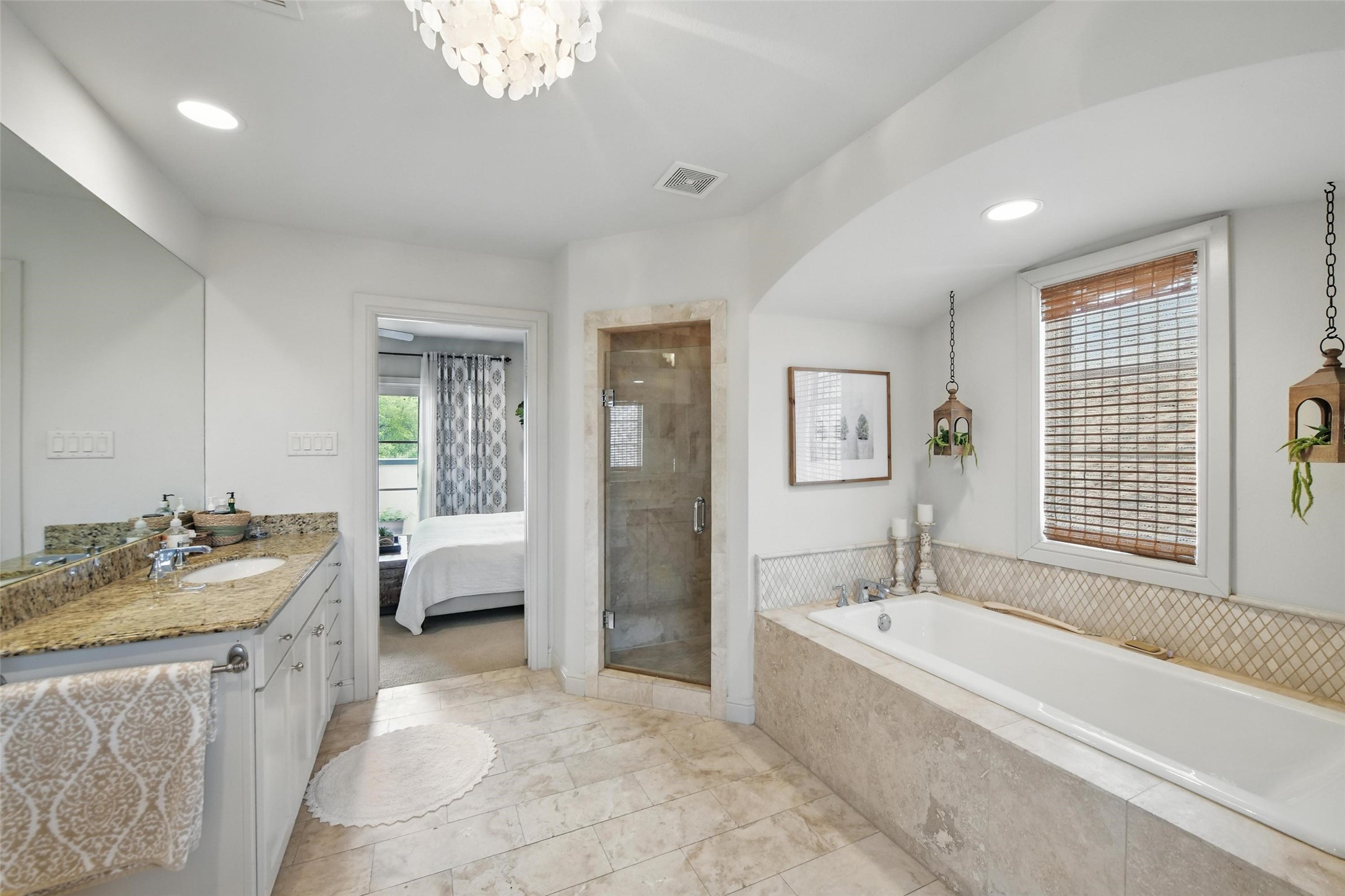 261 Casa Blanca Avenue Fort Worth TX 76107