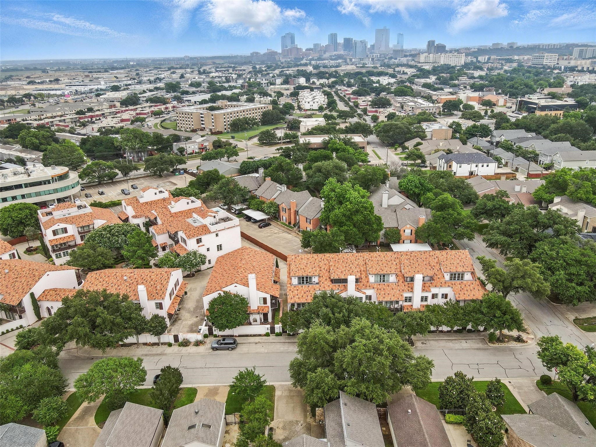 261 Casa Blanca Avenue Fort Worth TX 76107