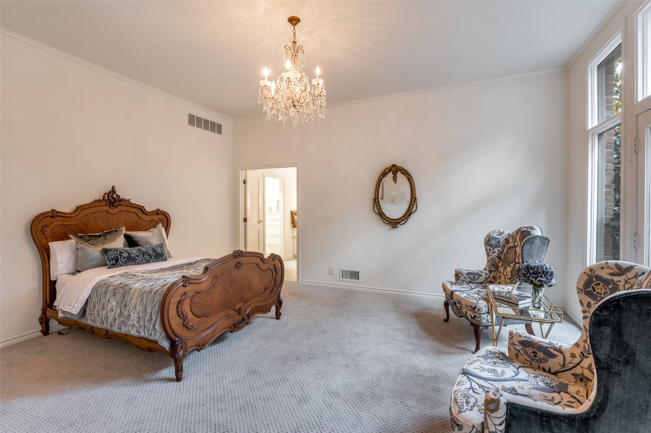 5865 Farquhar Lane Dallas TX 75209