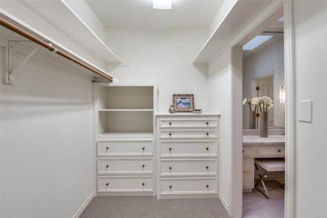5865 Farquhar Lane Dallas TX 75209