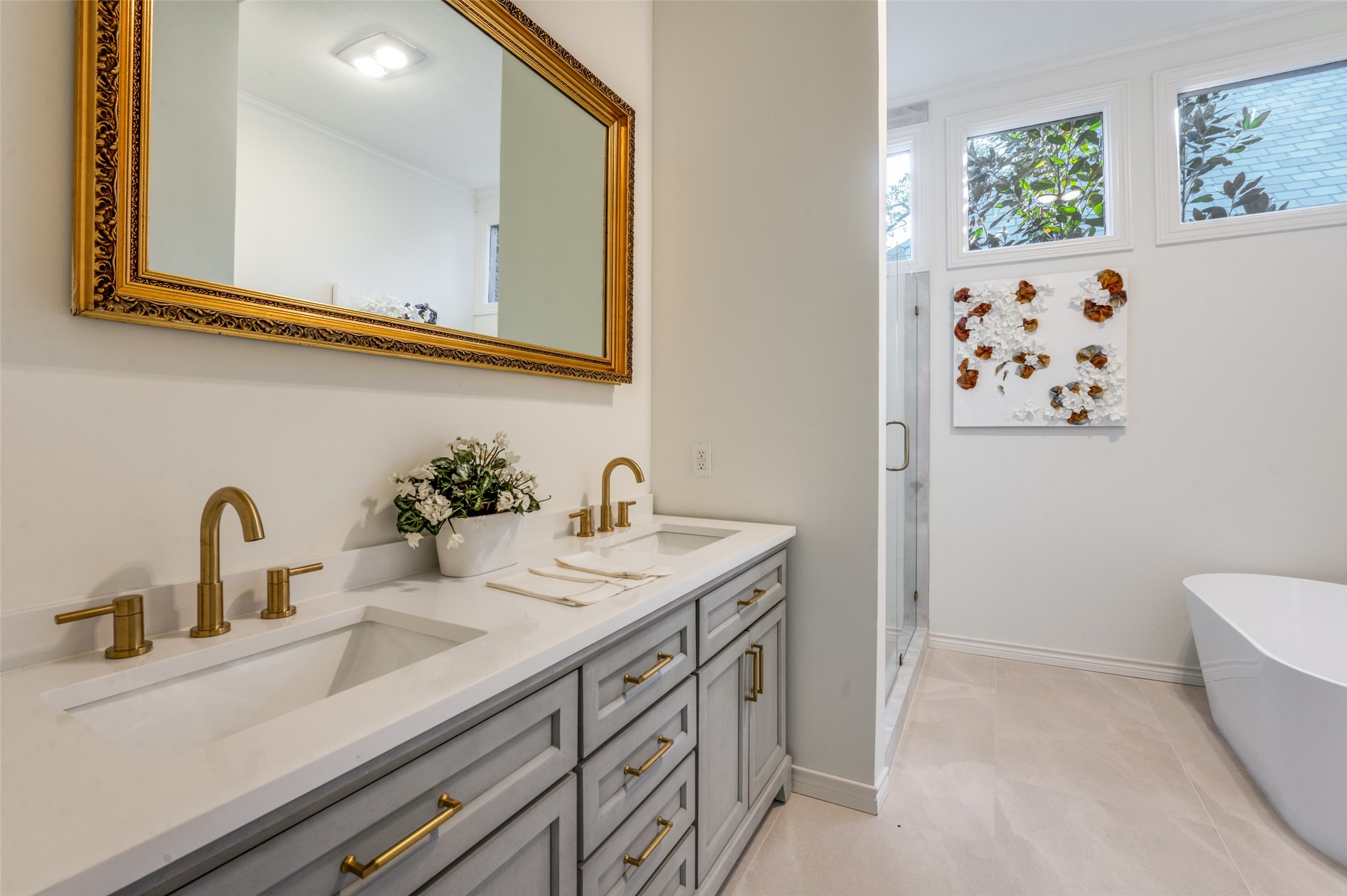 5865 Farquhar Lane Dallas TX 75209