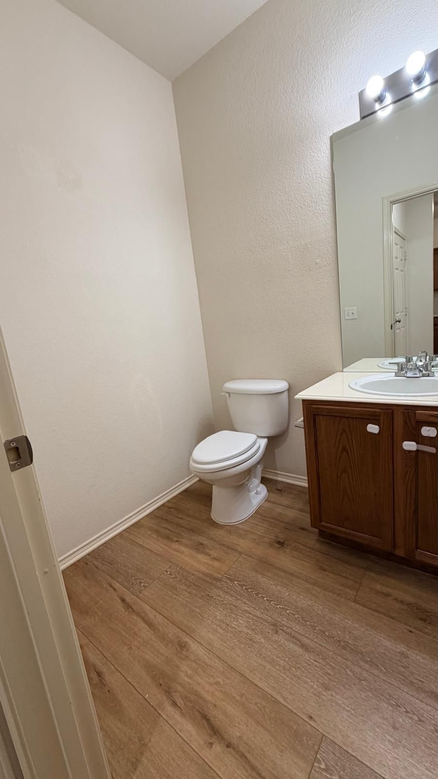 2205 Stoneleigh Place Mckinney TX 75071