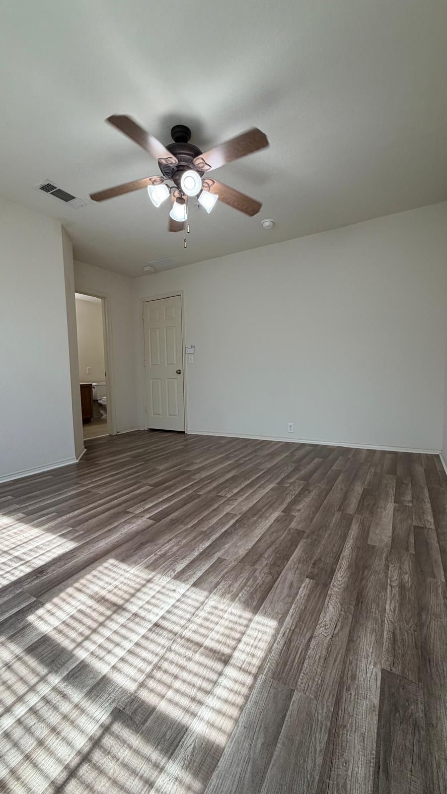2205 Stoneleigh Place Mckinney TX 75071