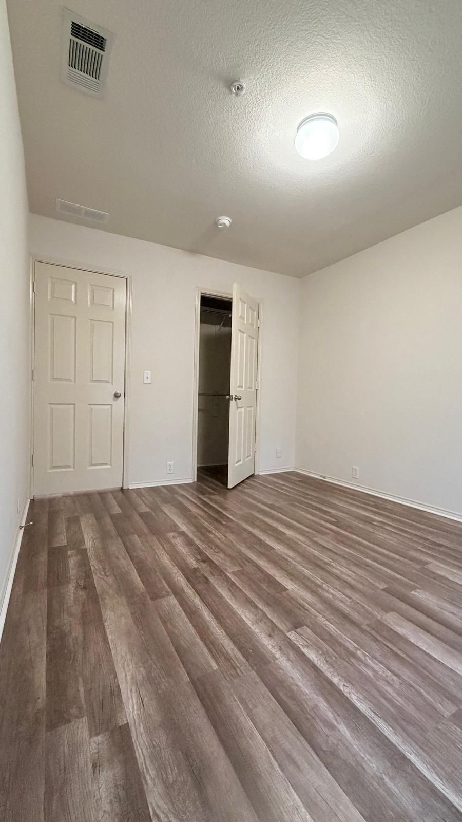 2205 Stoneleigh Place Mckinney TX 75071