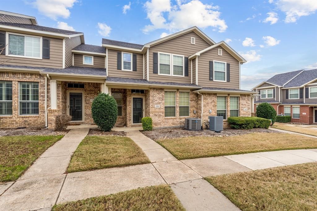 2205 Stoneleigh Place Mckinney TX 75071