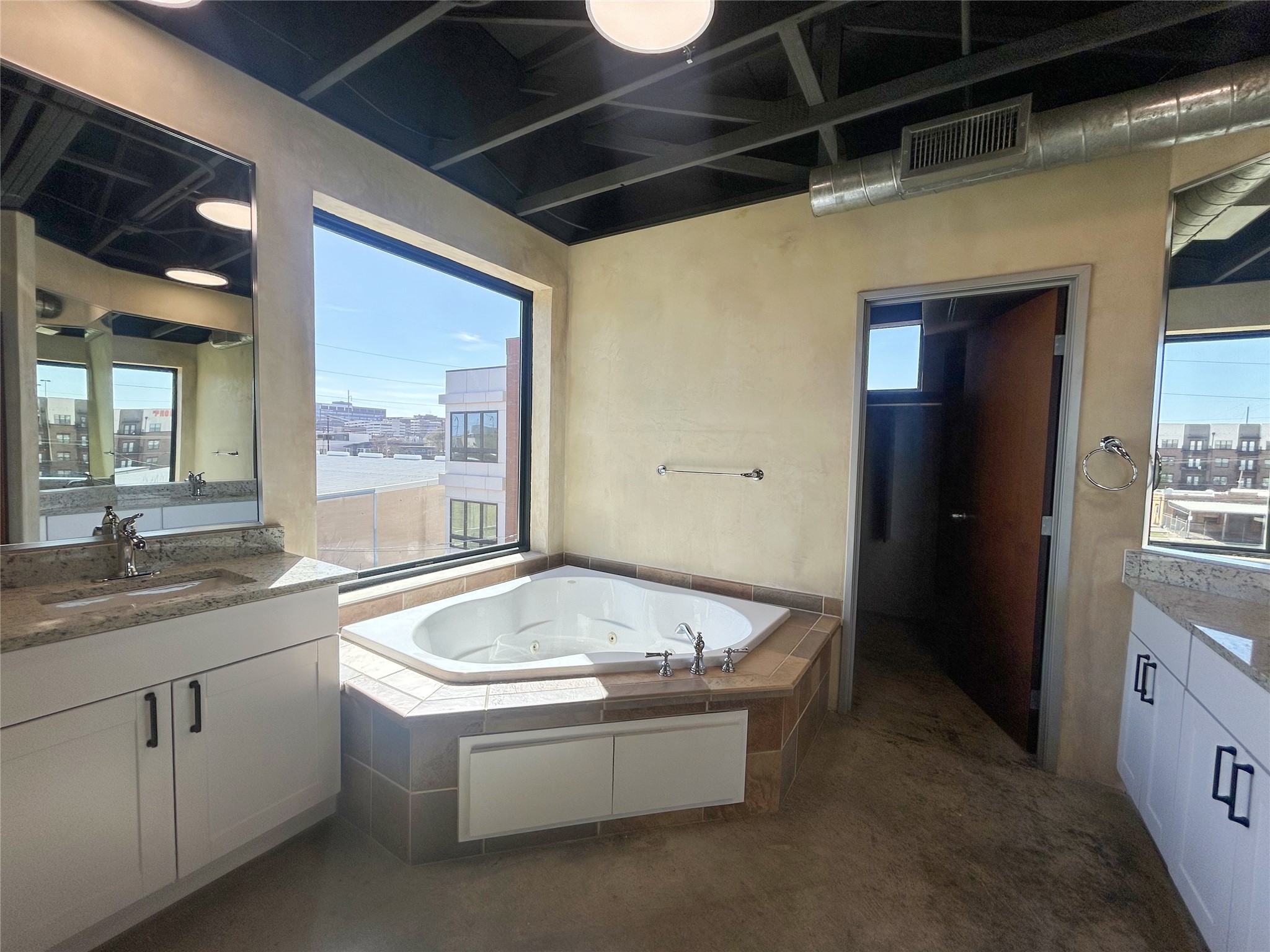 829 W Daggett Avenue Fort Worth TX 76104