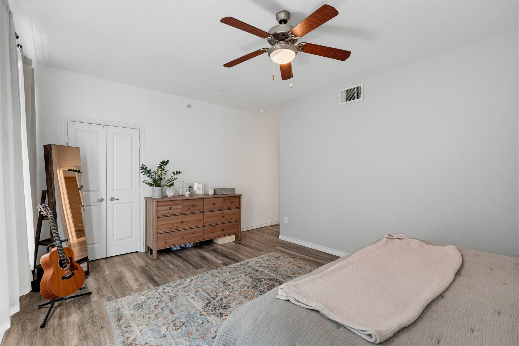 1201 Beaconsfield Lane Arlington TX 76011