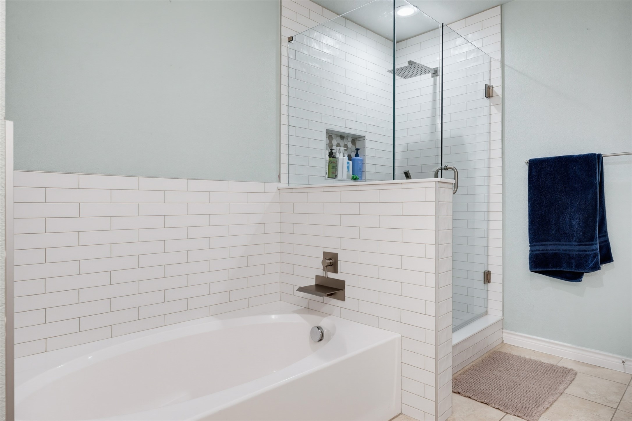 1201 Beaconsfield Lane Arlington TX 76011