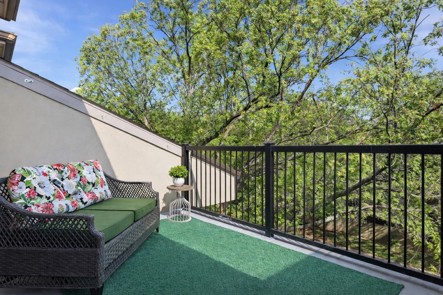 4122 Avondale Avenue Dallas TX 75219