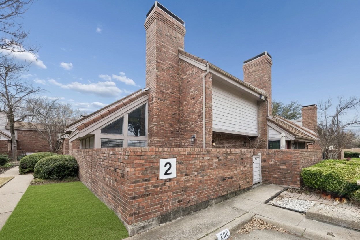 18240 Midway Road Dallas TX 75287