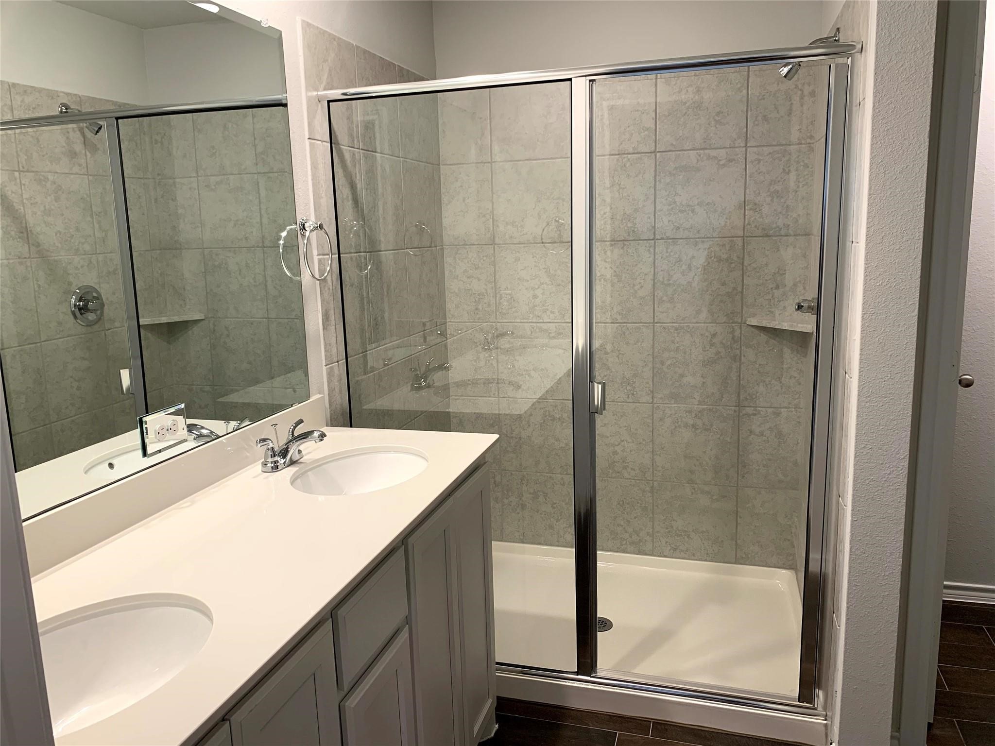 407 Milverton Drive Fort Worth TX 76036