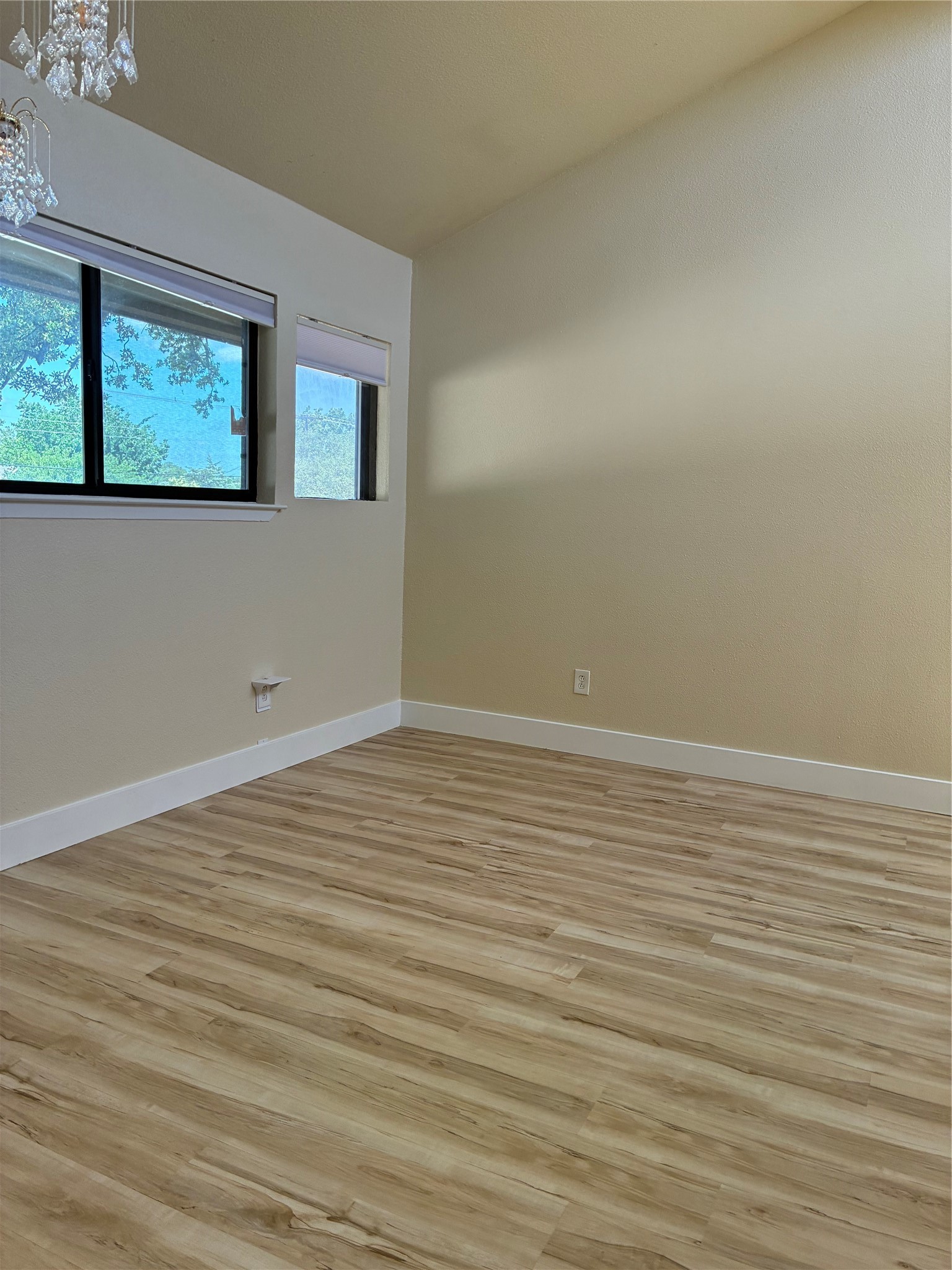 3125 Golden Oak Court Farmers Branch TX 75234