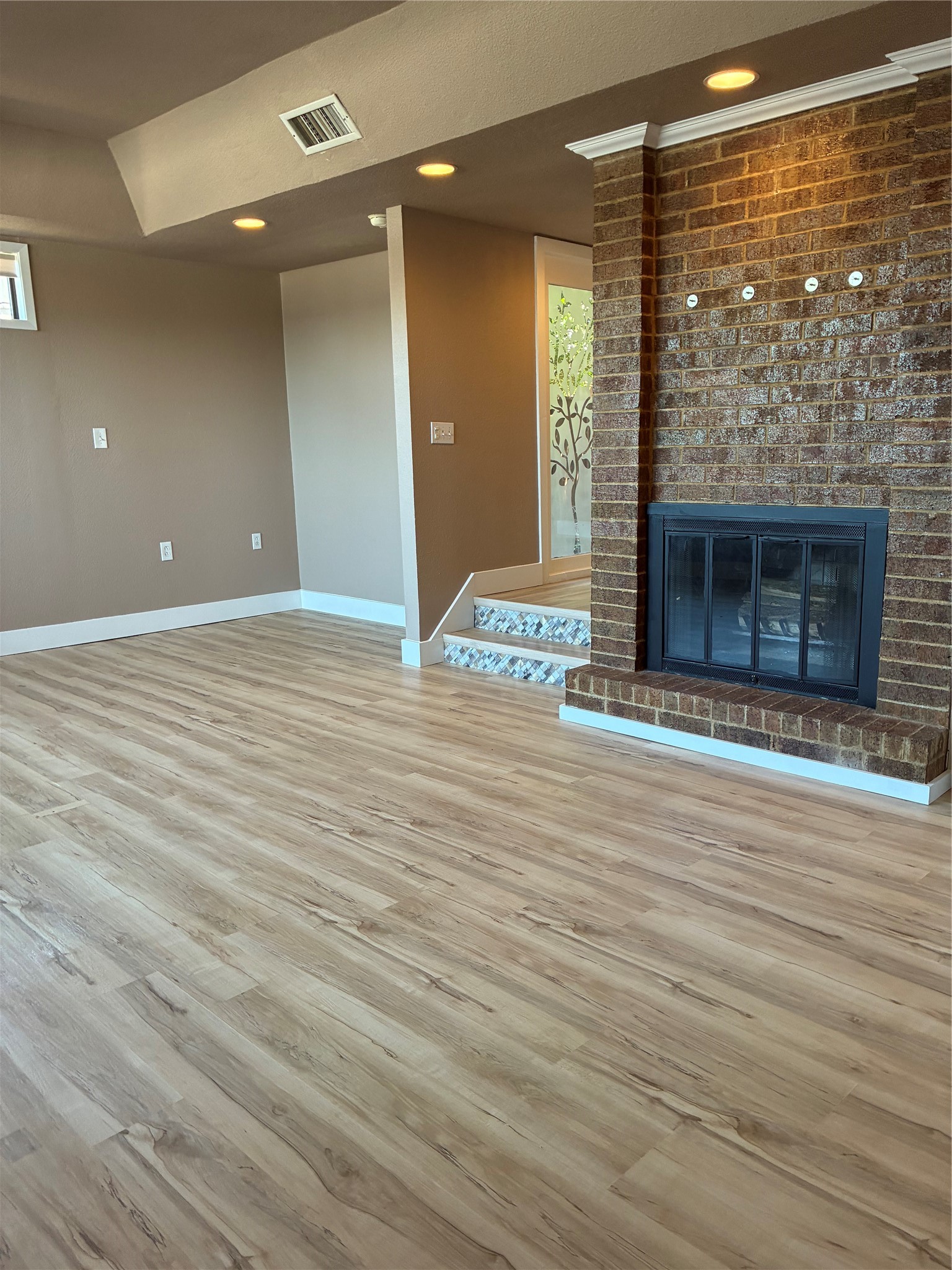 3125 Golden Oak Court Farmers Branch TX 75234