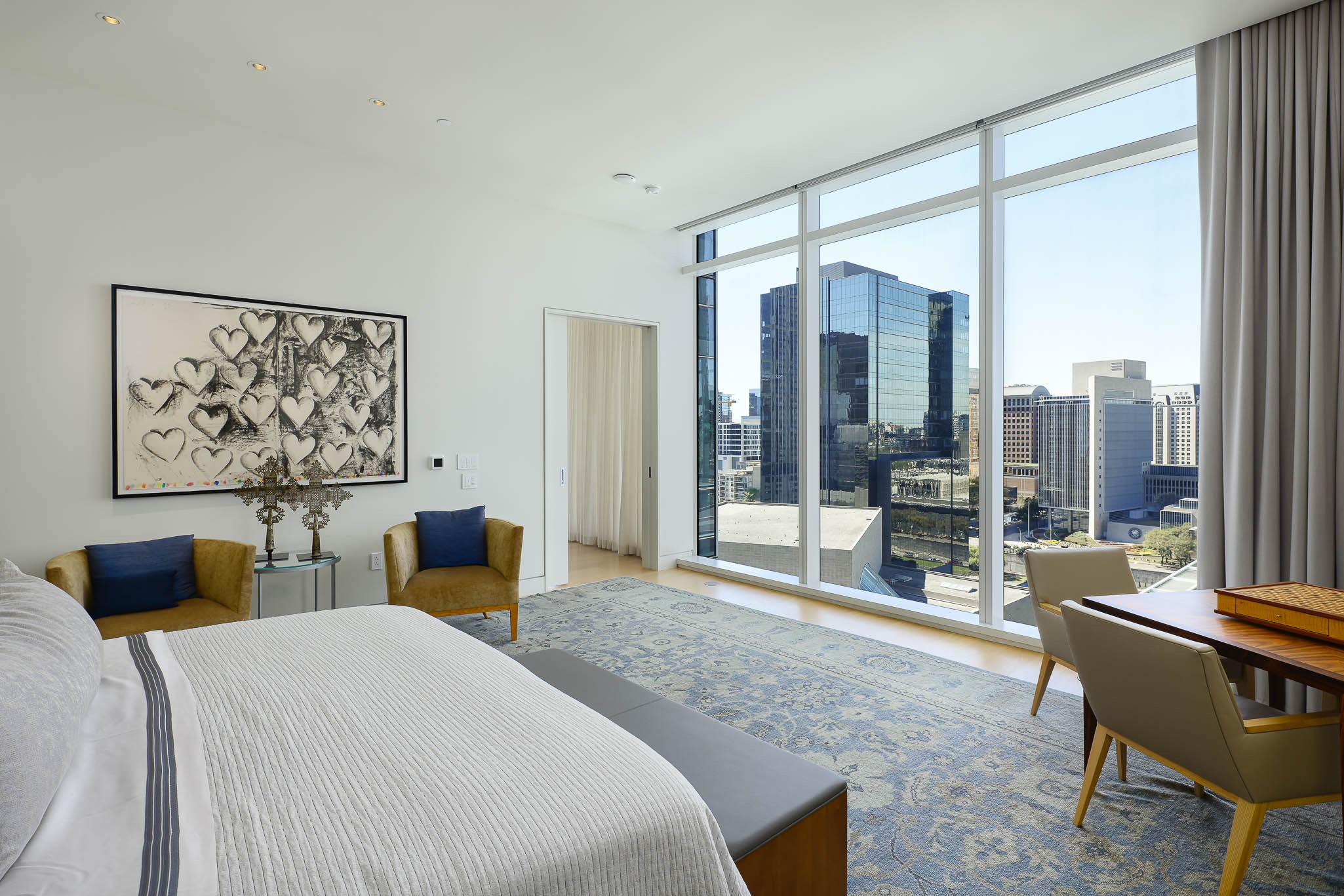 1747 Leonard Street Dallas TX 75201