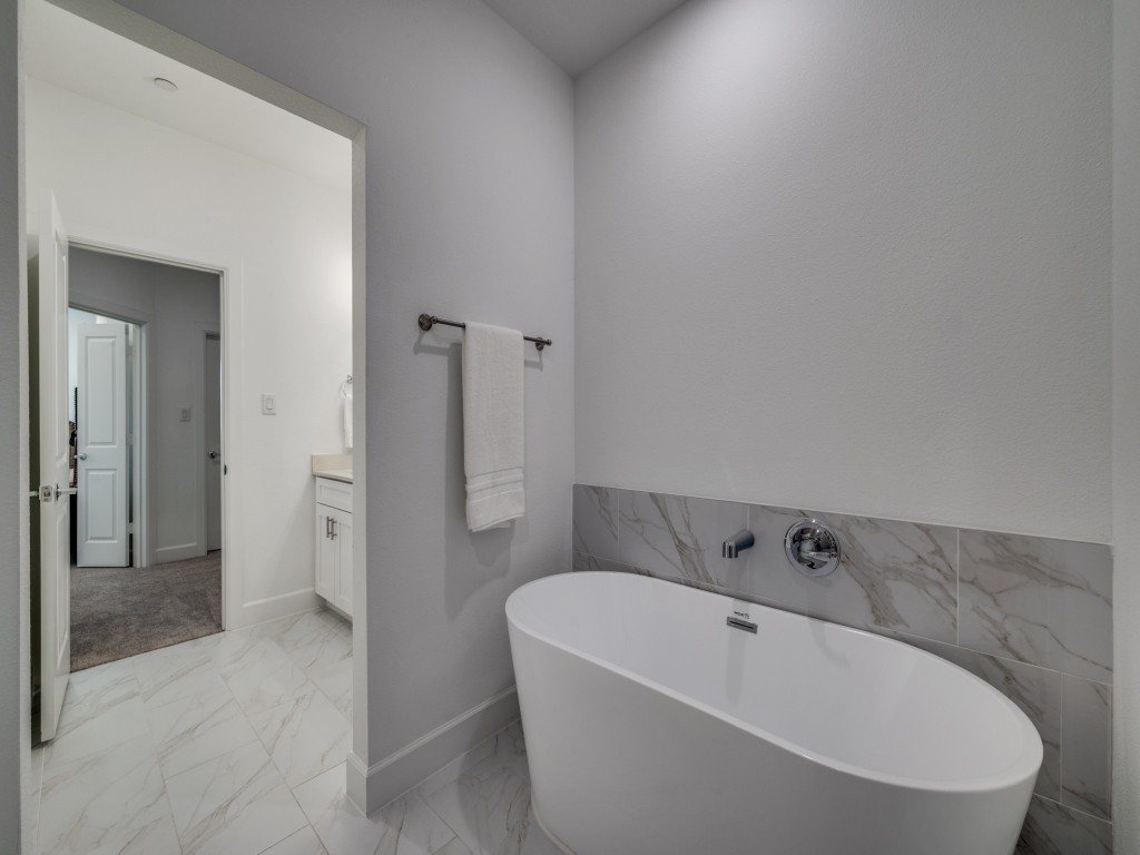 5613 Woodlands Drive The Colony TX 75056