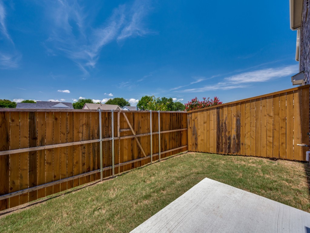 5613 Woodlands Drive The Colony TX 75056