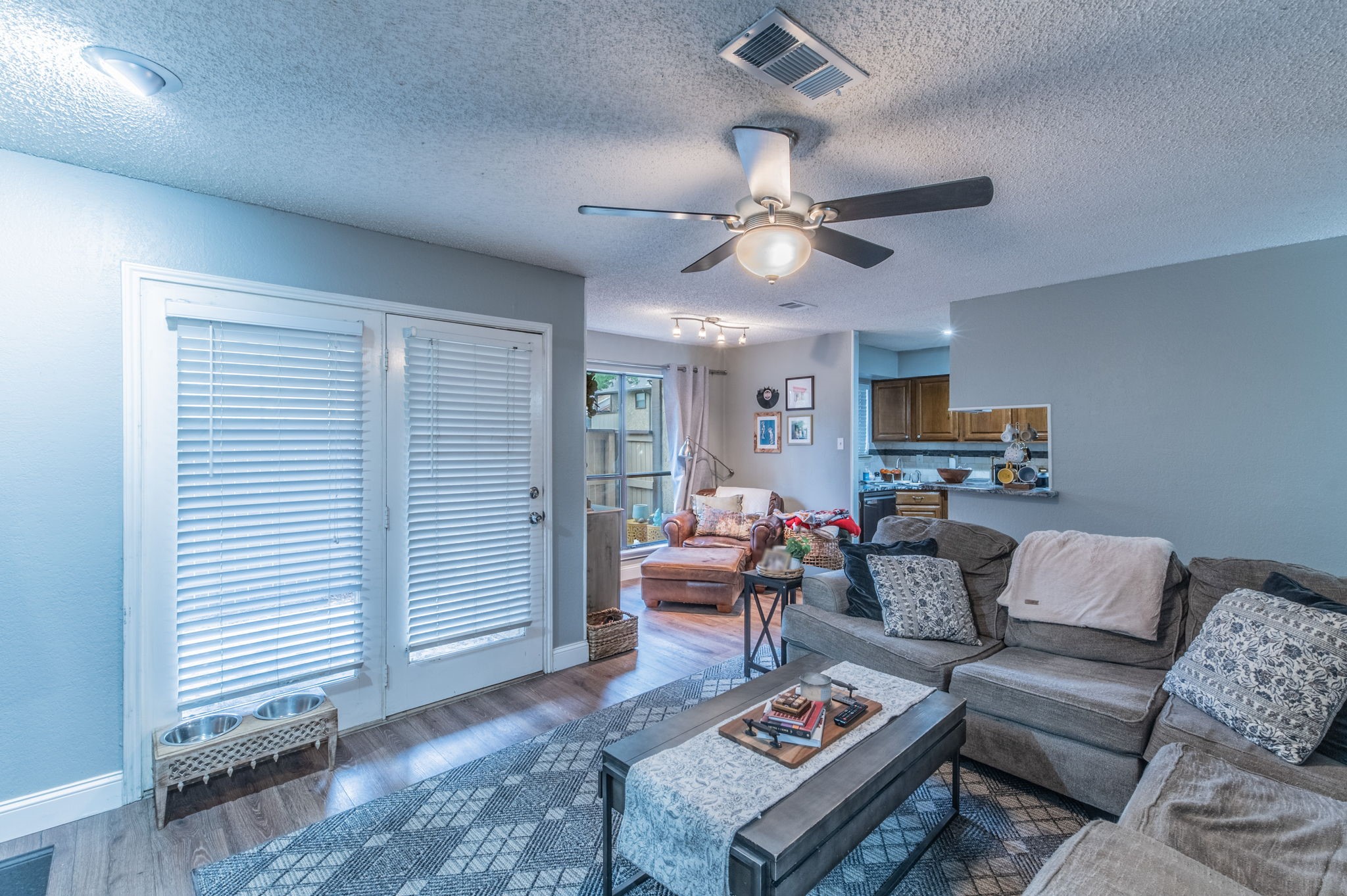 1901 Cloisters Drive Arlington TX 76011