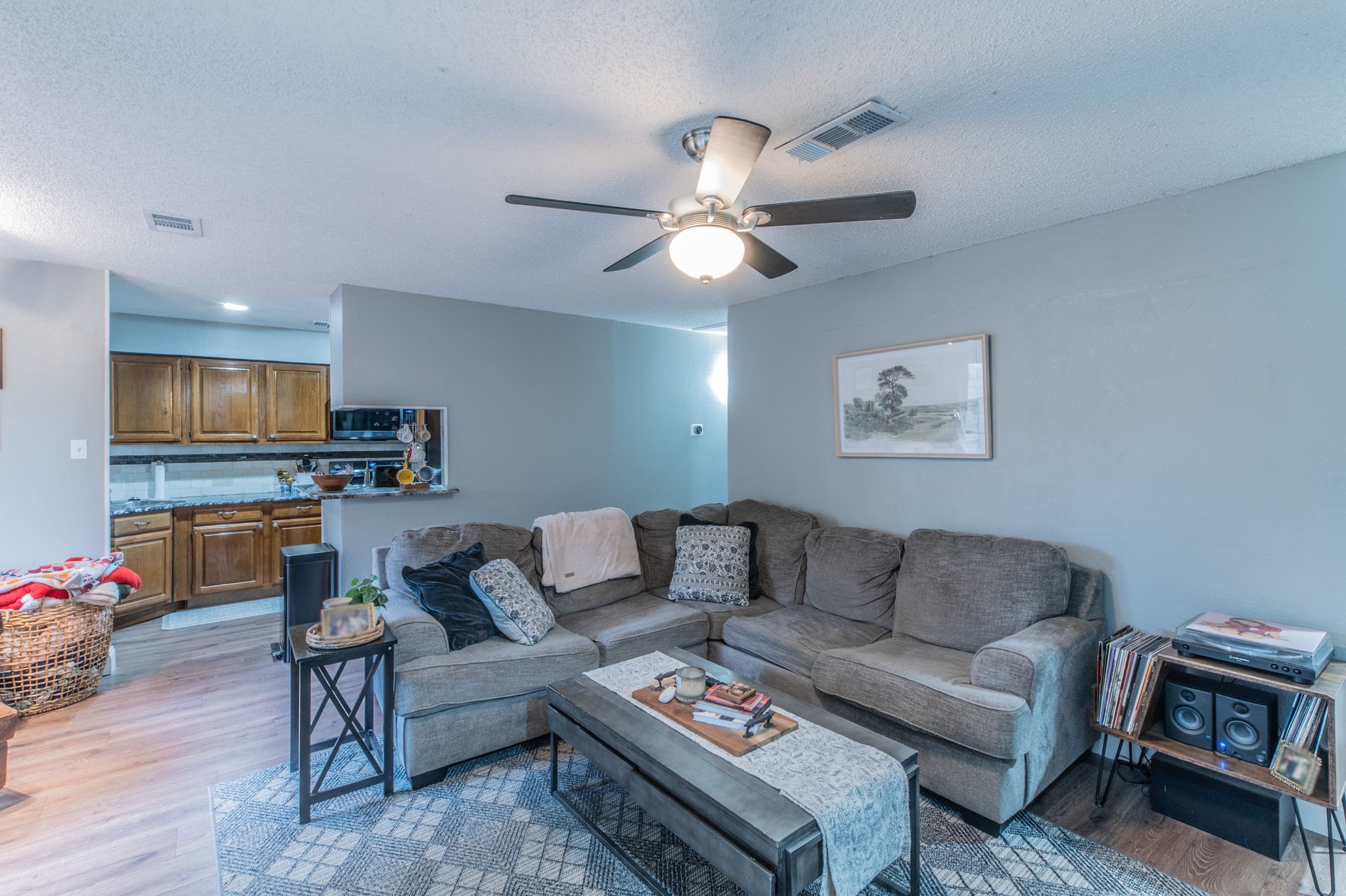 1901 Cloisters Drive Arlington TX 76011