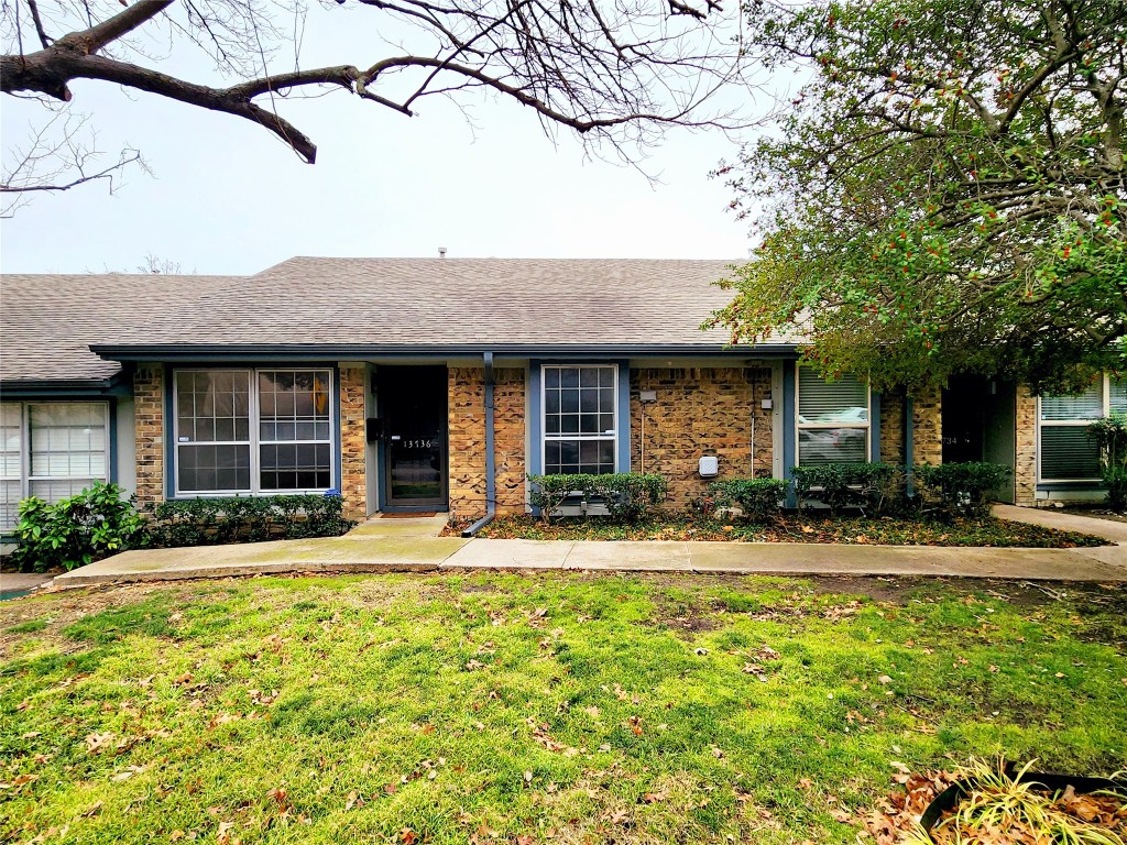 13736 Flagstone Lane Dallas TX 75240