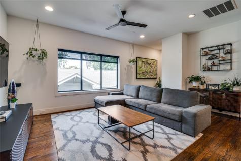 5602 Lindell Avenue Dallas TX 75206