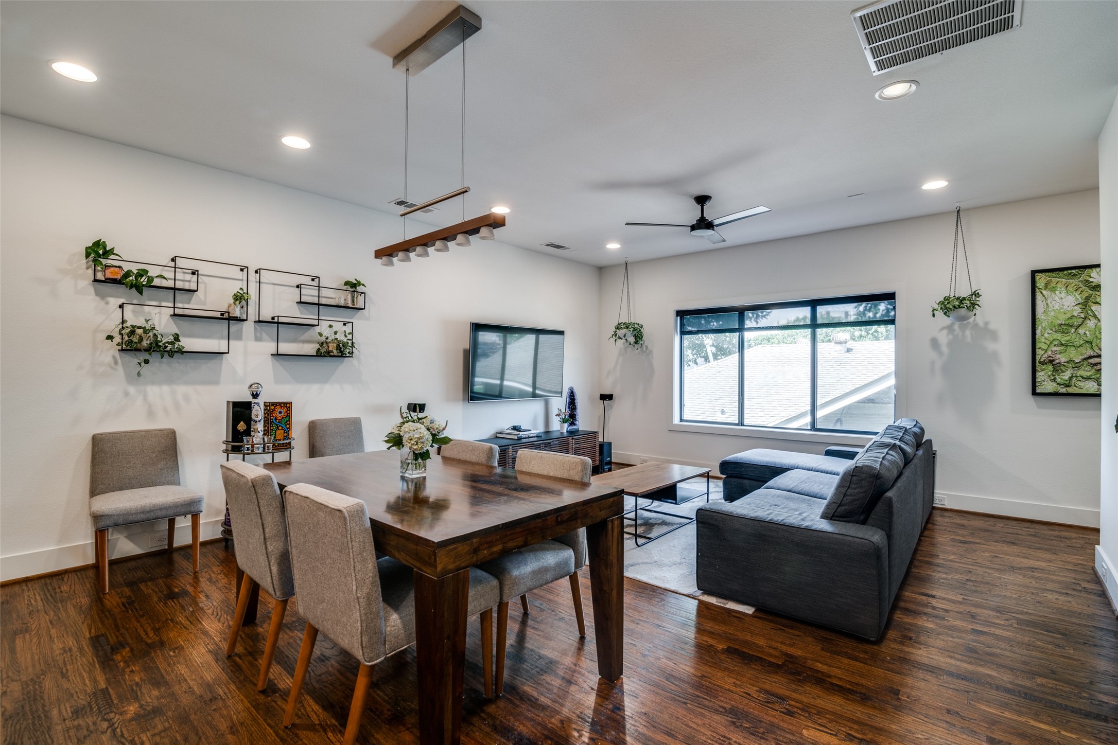 5602 Lindell Avenue Dallas TX 75206