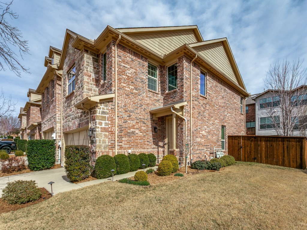 2573 Jackson Drive Lewisville TX 75067
