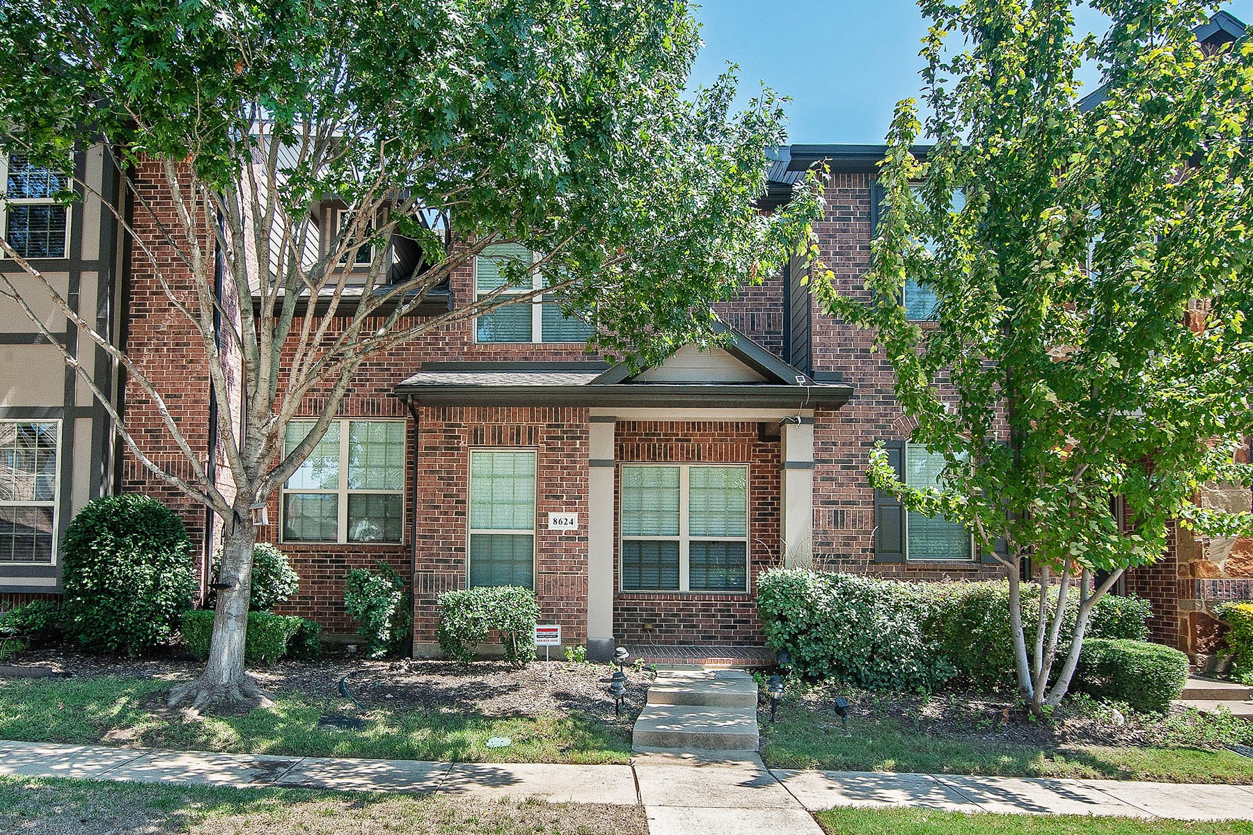8624 Iron Horse Drive Irving TX 75063