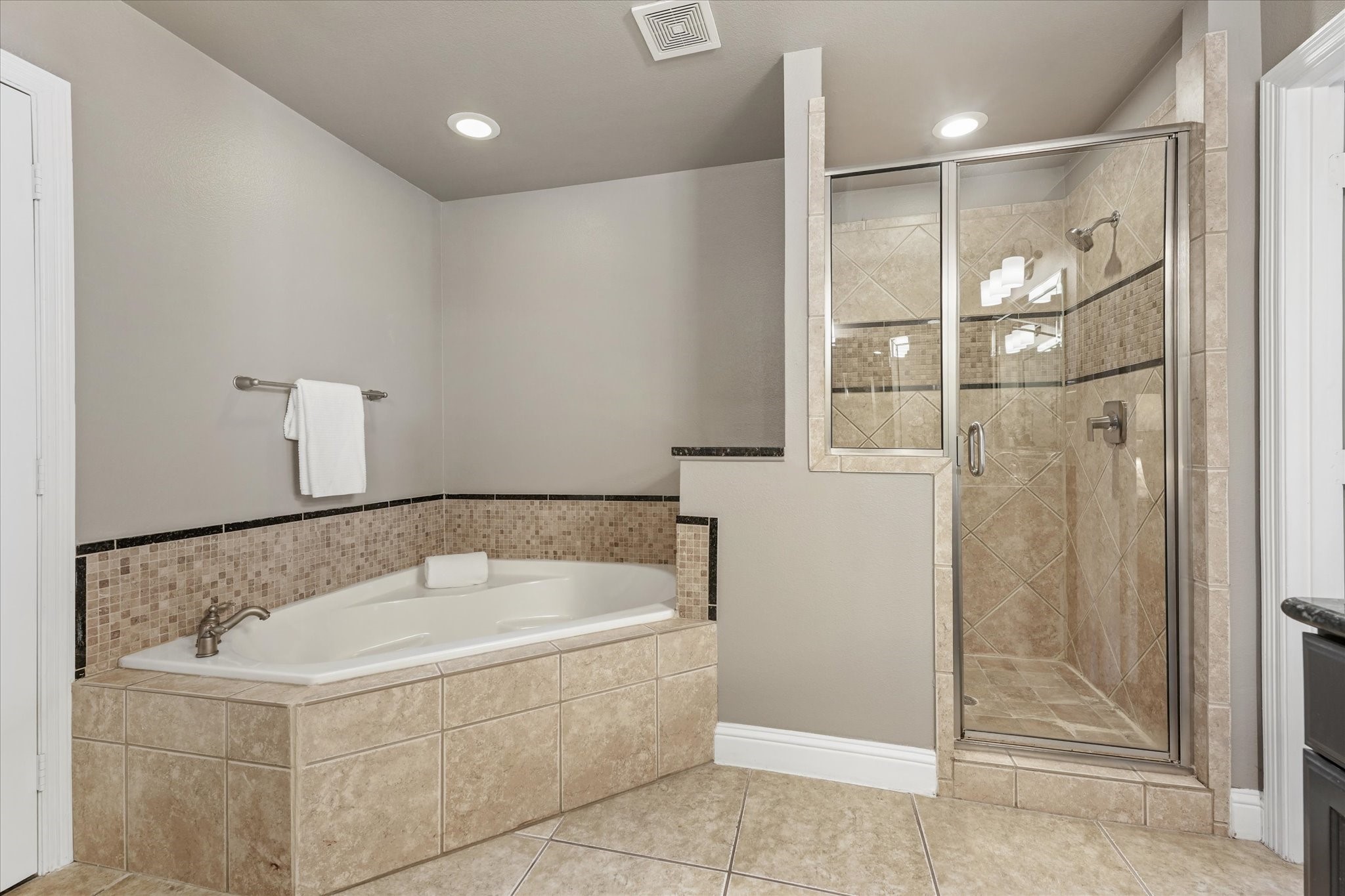 4007 Brownstone Court Dallas TX 75204