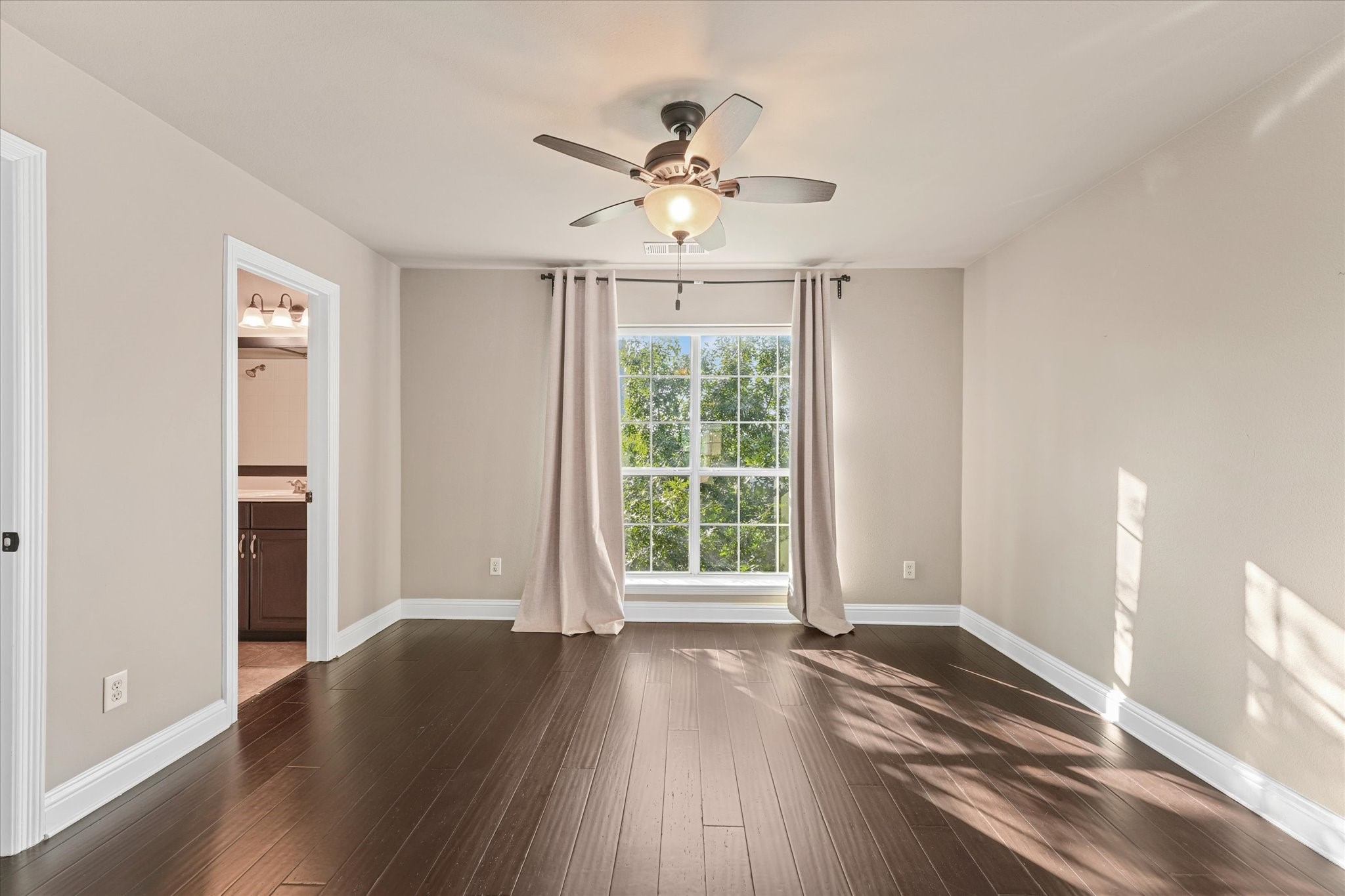 4007 Brownstone Court Dallas TX 75204