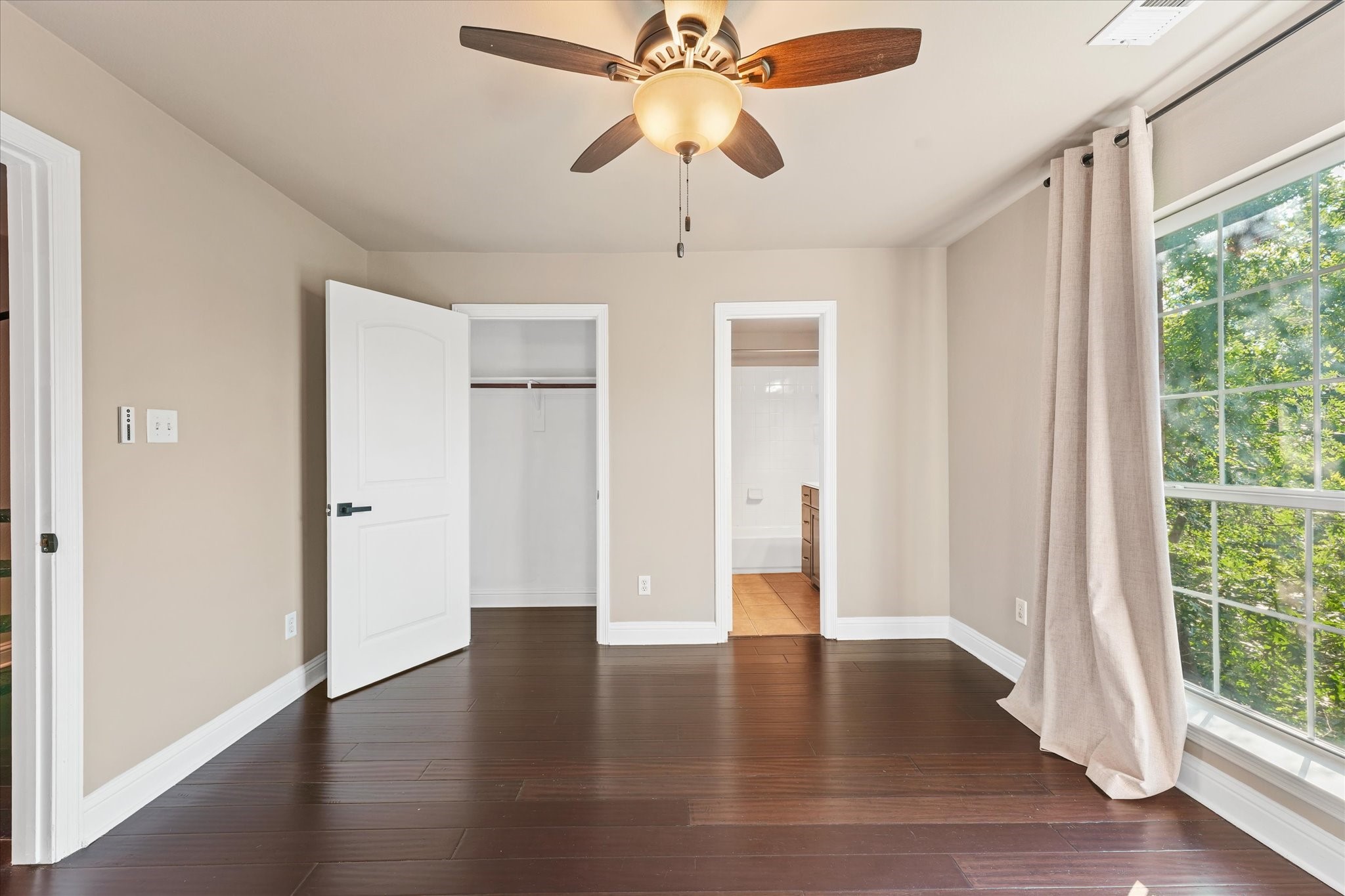 4007 Brownstone Court Dallas TX 75204