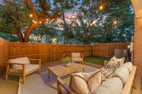 4007 Brownstone Court Dallas TX 75204