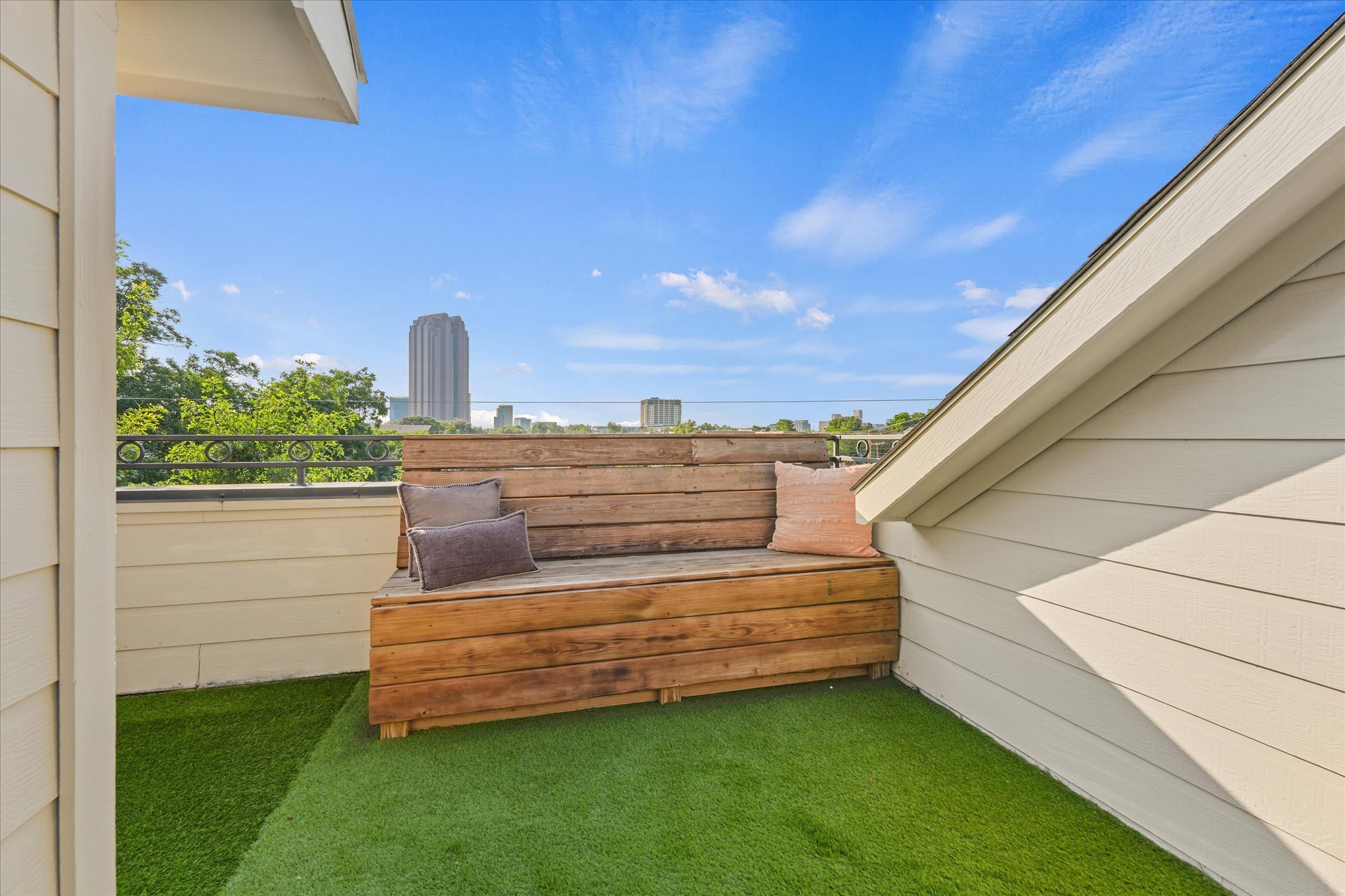 4007 Brownstone Court Dallas TX 75204