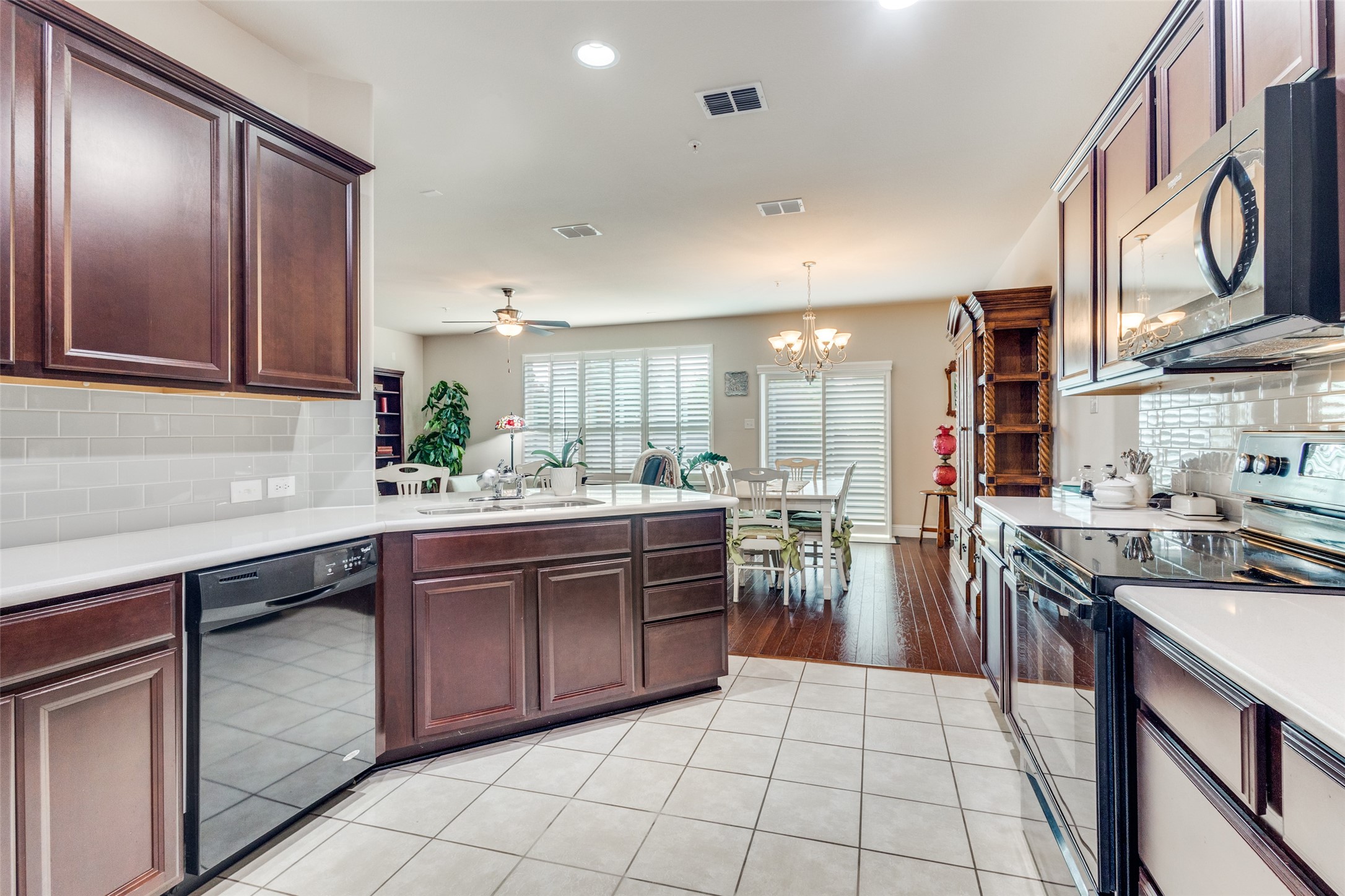 416 Hunt Drive Lewisville TX 75067