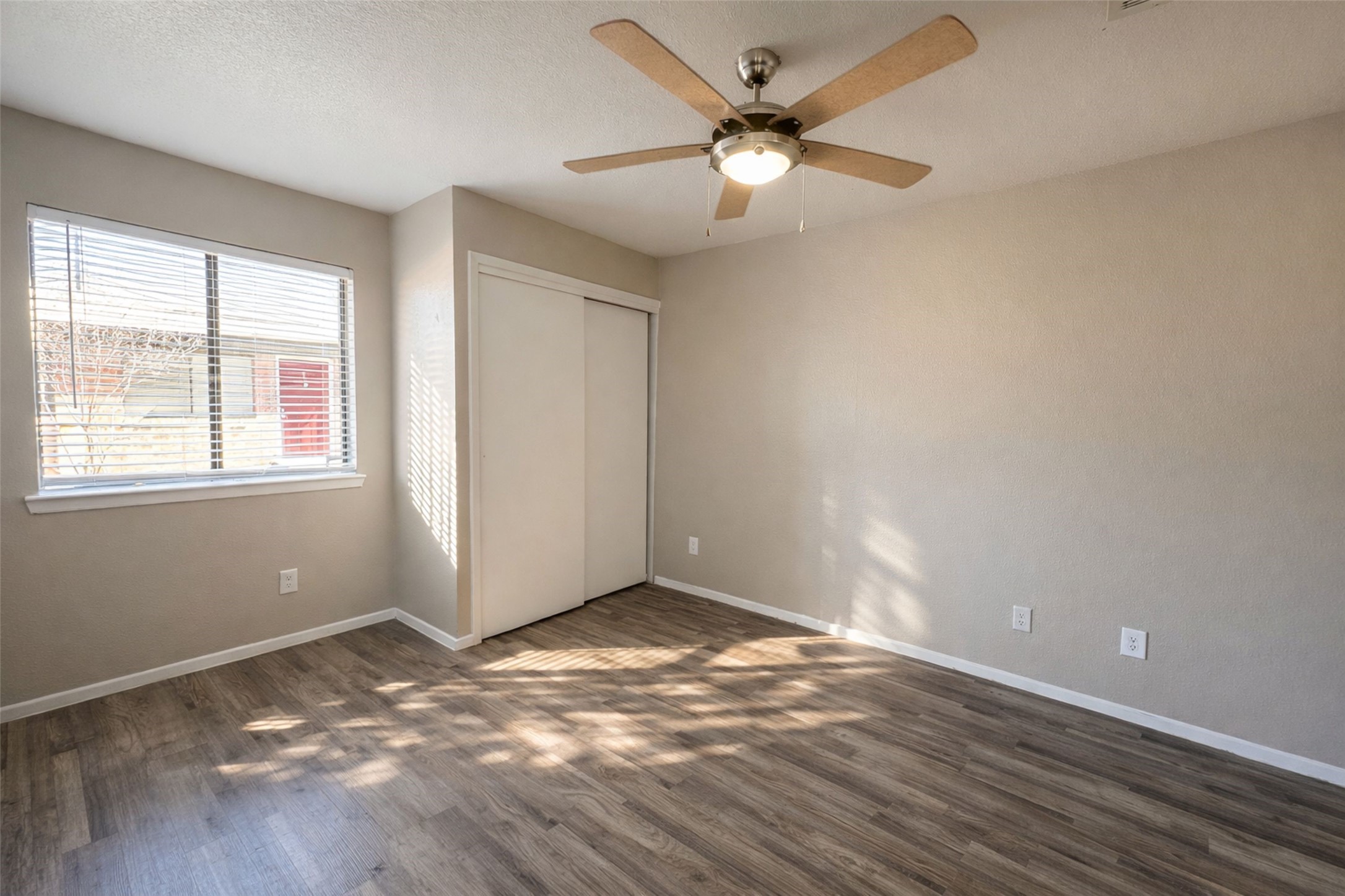 1122 Millview Drive Arlington TX 76012