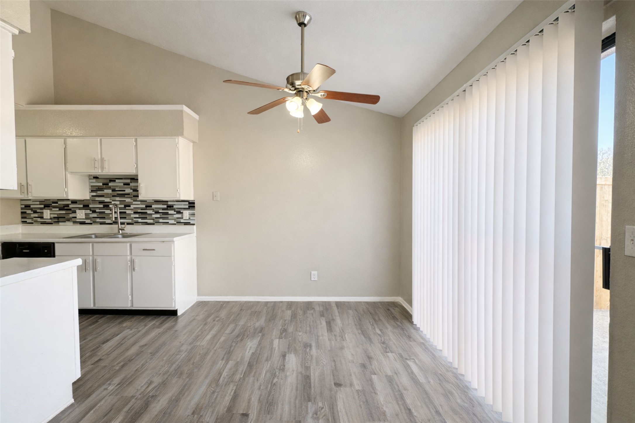 1122 Millview Drive Arlington TX 76012