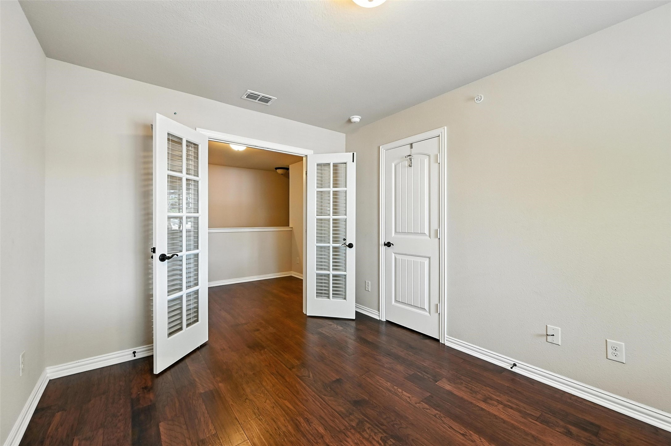 205 Corinna Court Hurst TX 76053